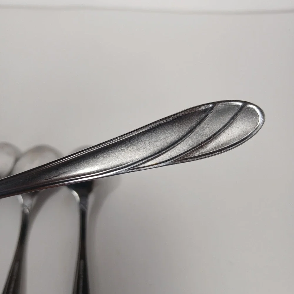 Cambridge Classics silverware satin